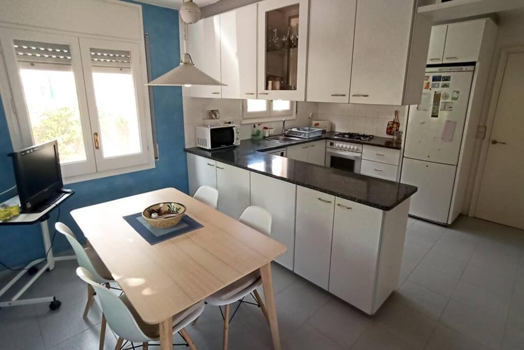 Ca La Merce - Agradable Casa En Amer Экстерьер фото